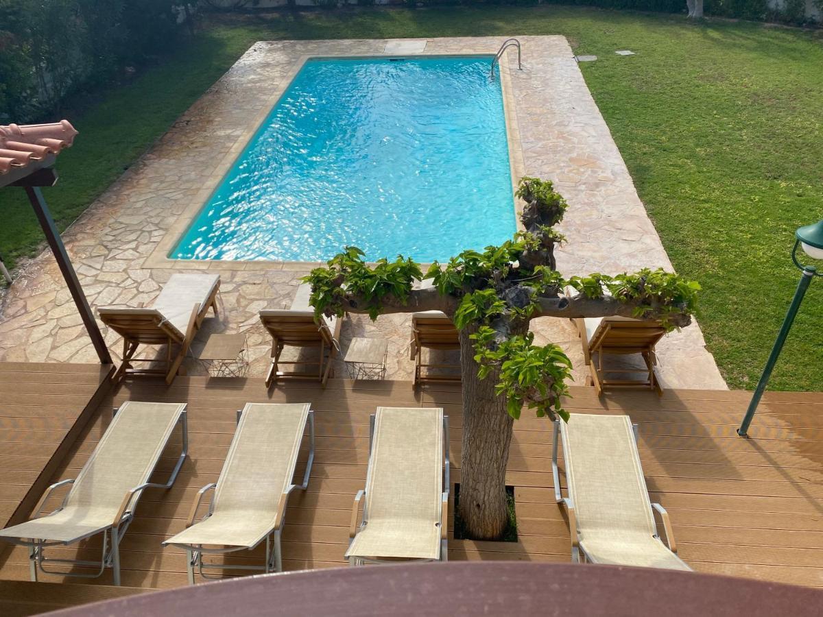 Relaxing Villa With Swimming Pool And Garden Agios Georgios  Екстериор снимка