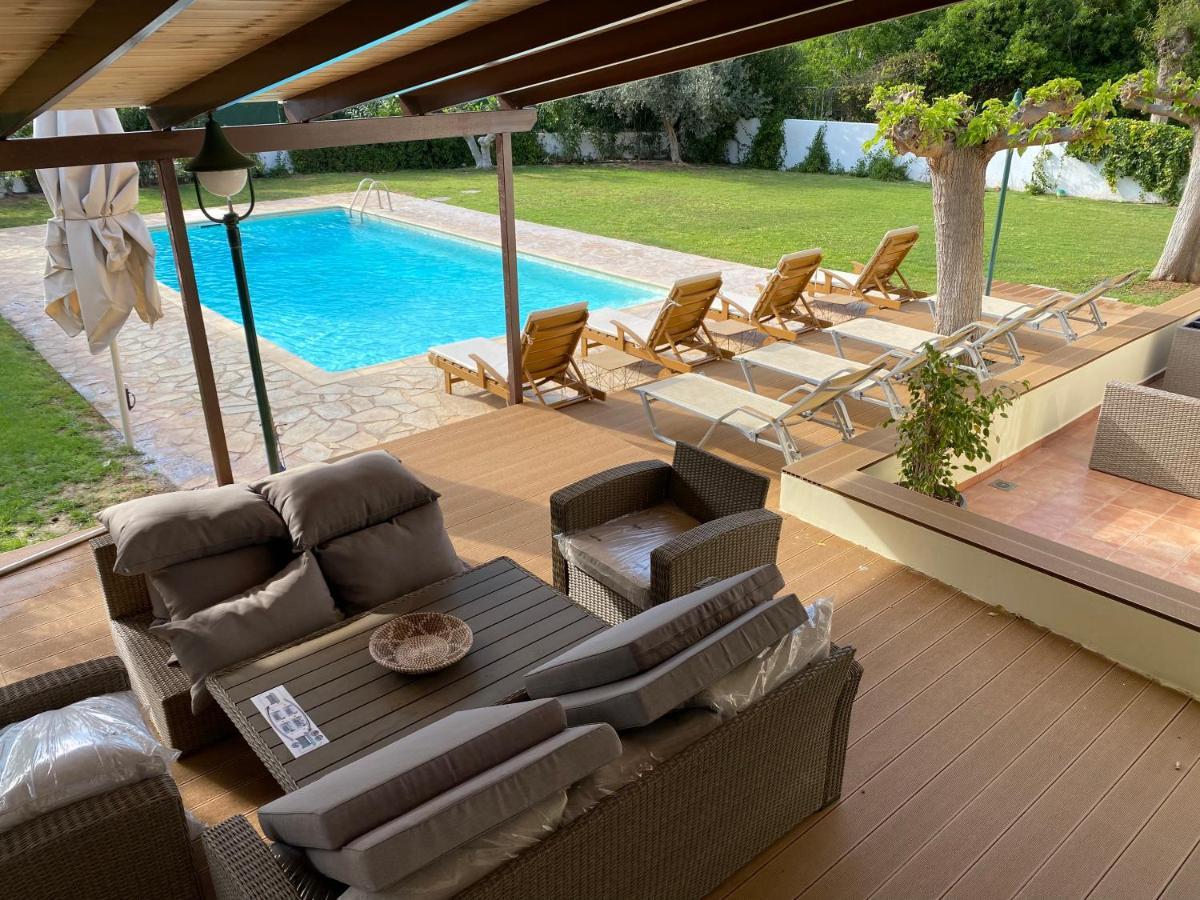 Relaxing Villa With Swimming Pool And Garden Agios Georgios  Екстериор снимка
