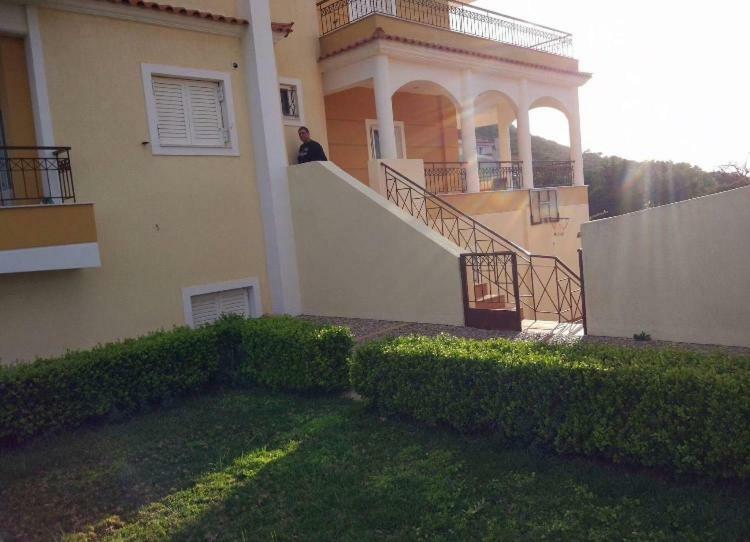 Relaxing Villa With Swimming Pool And Garden Agios Georgios  Екстериор снимка