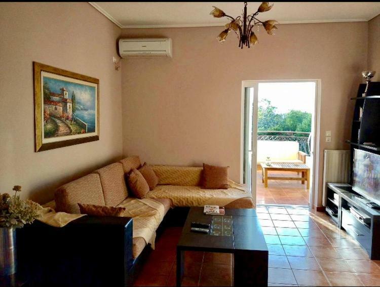 Relaxing Villa With Swimming Pool And Garden Agios Georgios  Екстериор снимка