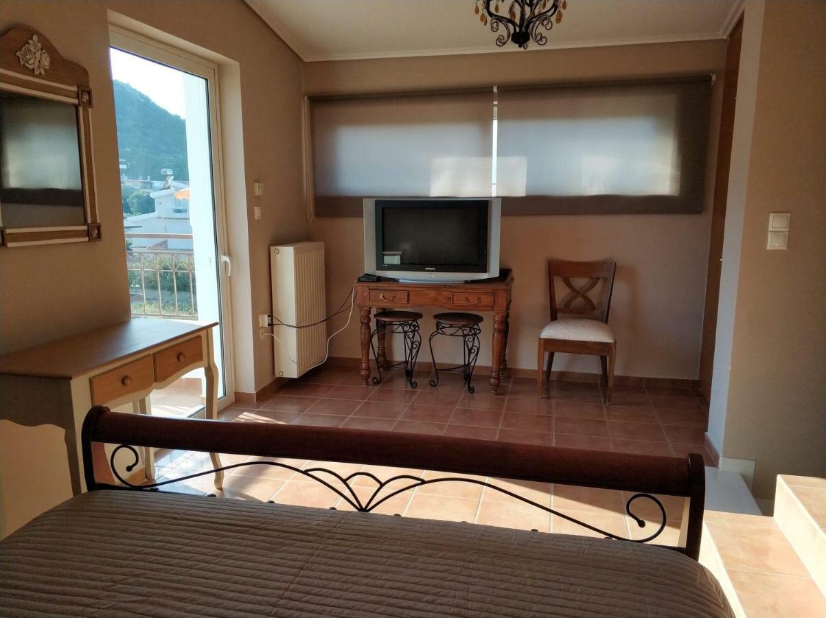 Relaxing Villa With Swimming Pool And Garden Agios Georgios  Екстериор снимка